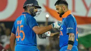 Should Virat Kohli Offer Captaincy to Rohit Sharma in Team India's Final T20 WC Super 12 Game vs Namibia? Sanjay Manjrekar Reckons